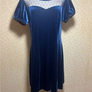 Hot Topic Blue Velvet Swiss Dot Mesh Yoke Dress Size Large Puff Sleeve